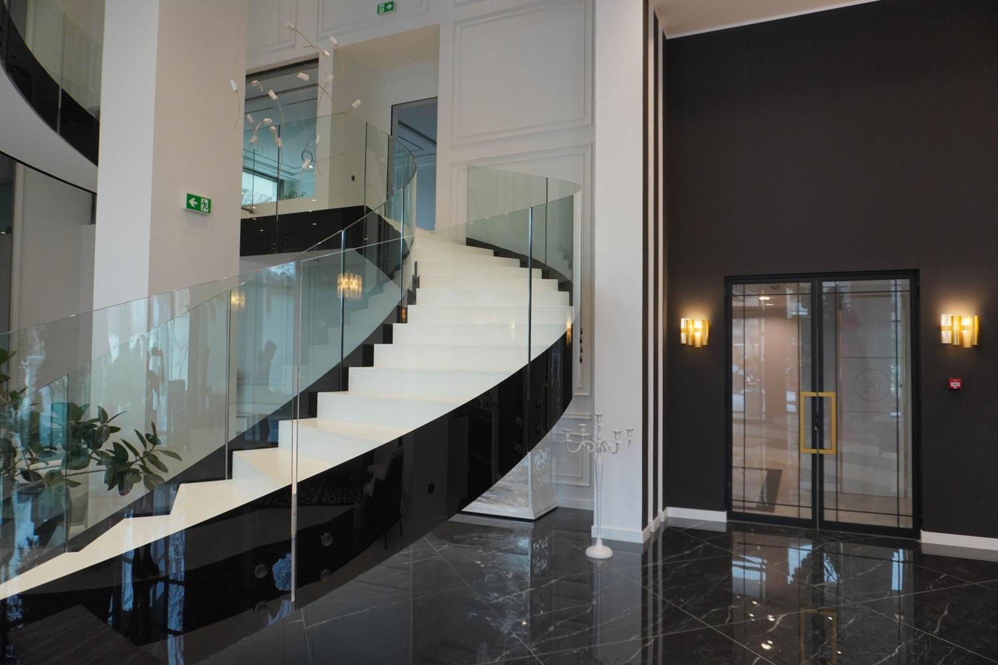 New Belgrade Premium Hotel Εξωτερικό φωτογραφία