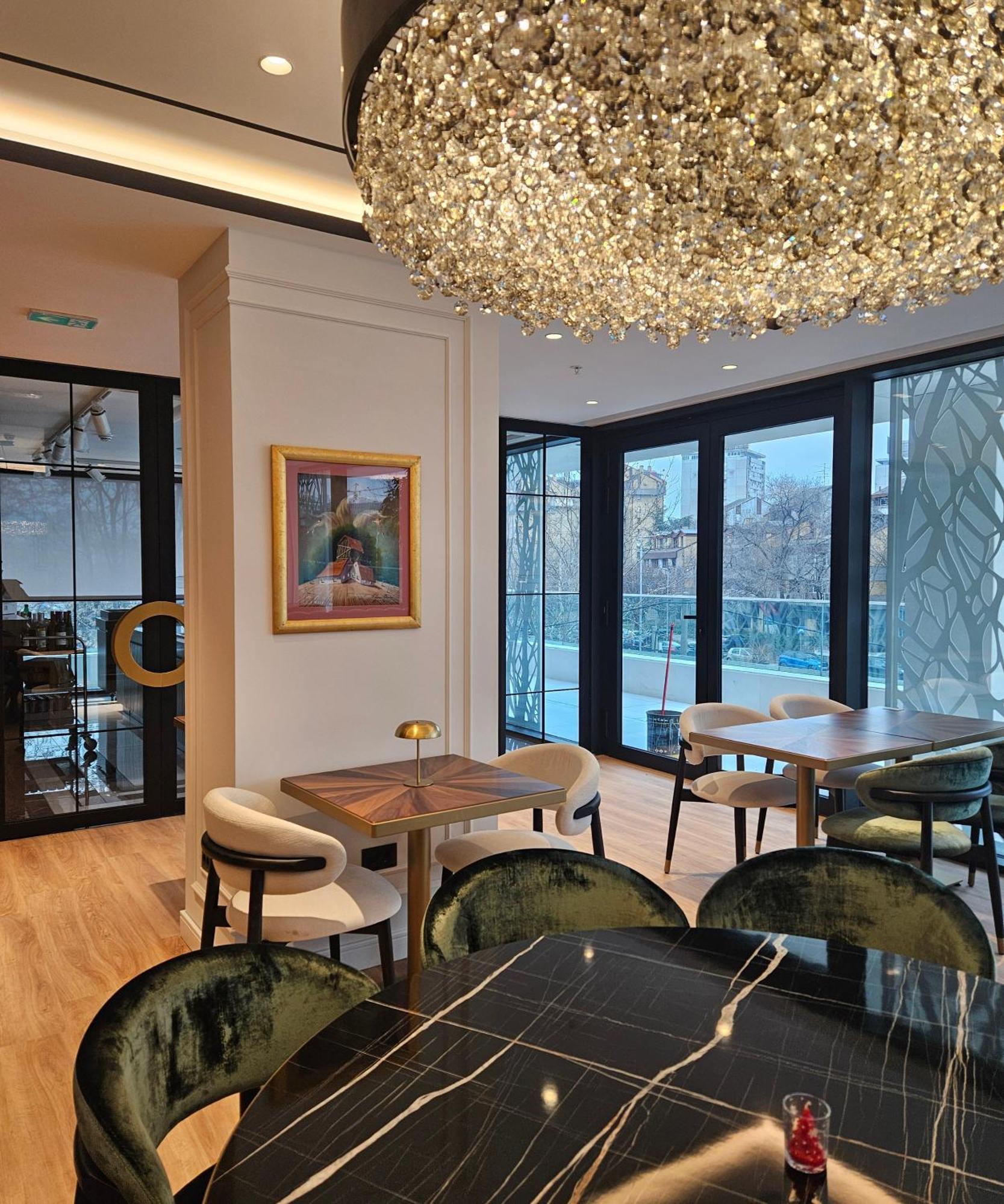 New Belgrade Premium Hotel Εξωτερικό φωτογραφία