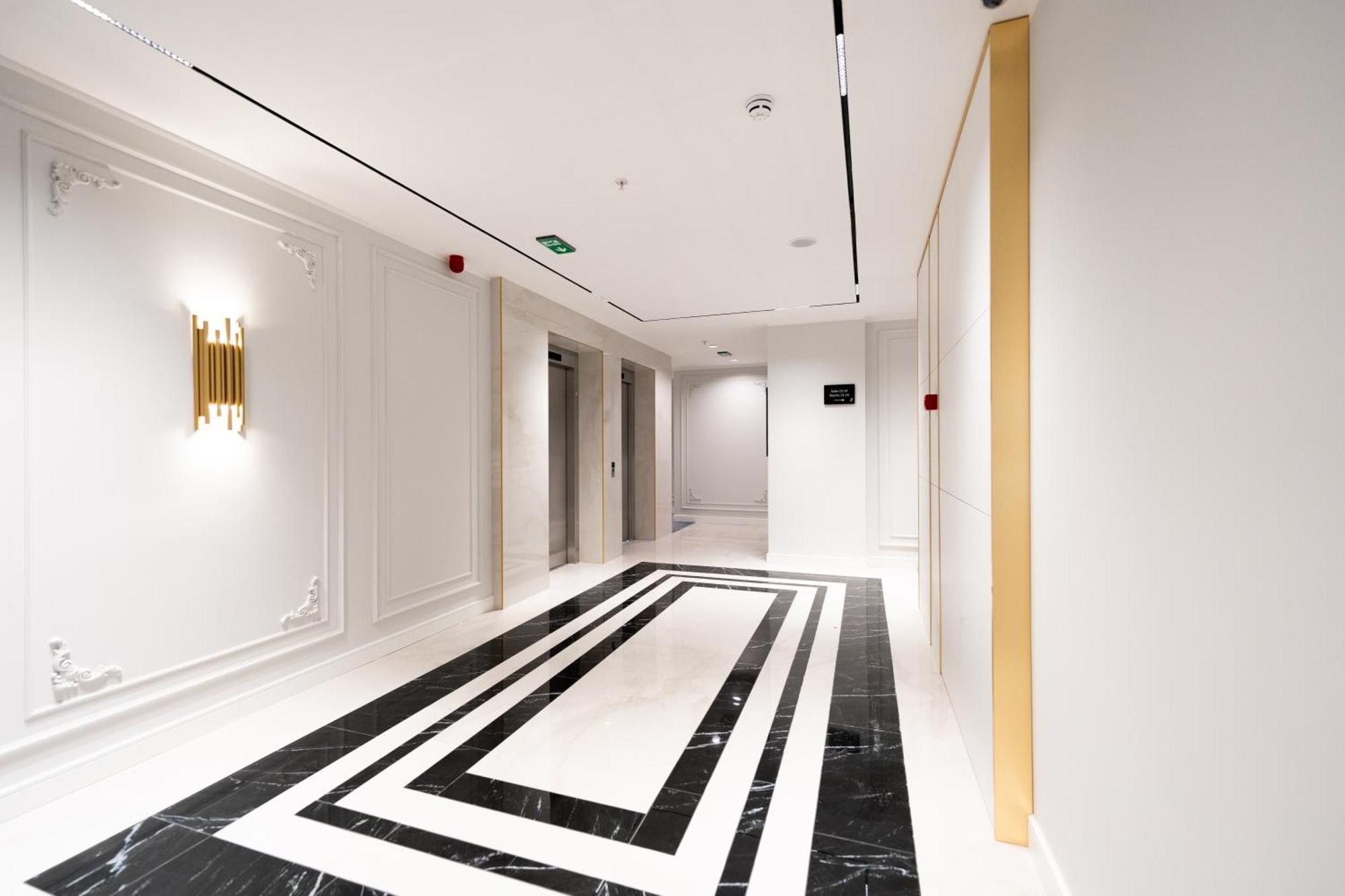 New Belgrade Premium Hotel Εξωτερικό φωτογραφία