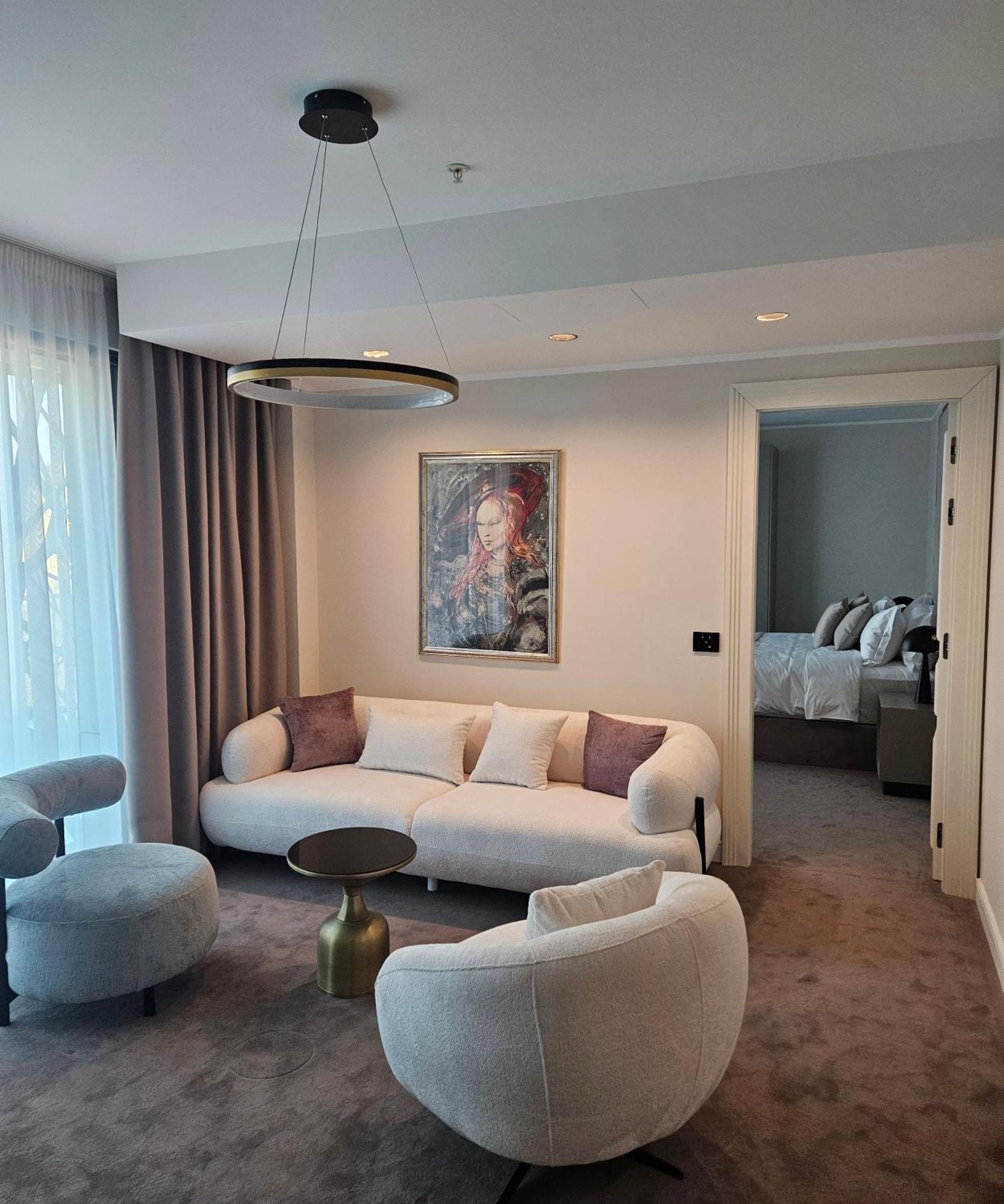 New Belgrade Premium Hotel Εξωτερικό φωτογραφία